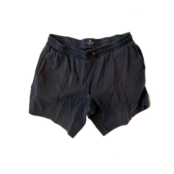 H&M Black Sweat Shorts Mens XL - Picture 1 of 3